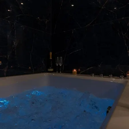 Le Passion - - Jacuzzi