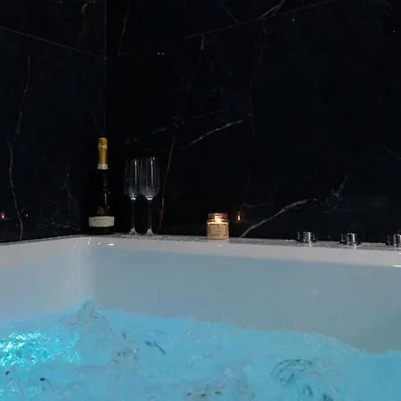 Le Passion - - Jacuzzi