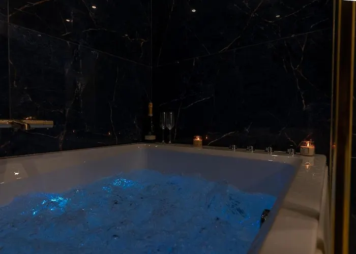 Le Passion - - Jacuzzi